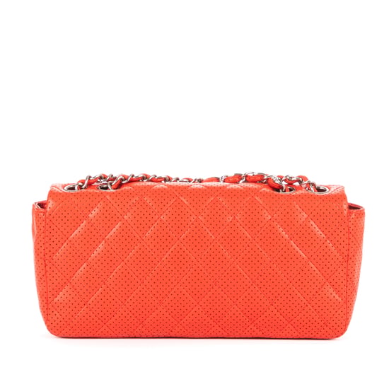 East West Perforated Flap Umhängetasche - Image 4