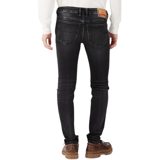 Diesel 1979 Sleenker Jeans aus verblasstem schwarzem Denim - Image 3