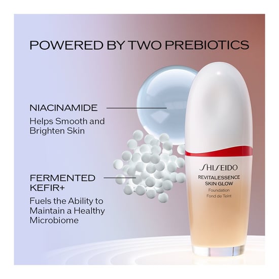 Revitalessence Skin Glow Foundation 30ml - 130 Opal - Image 1
