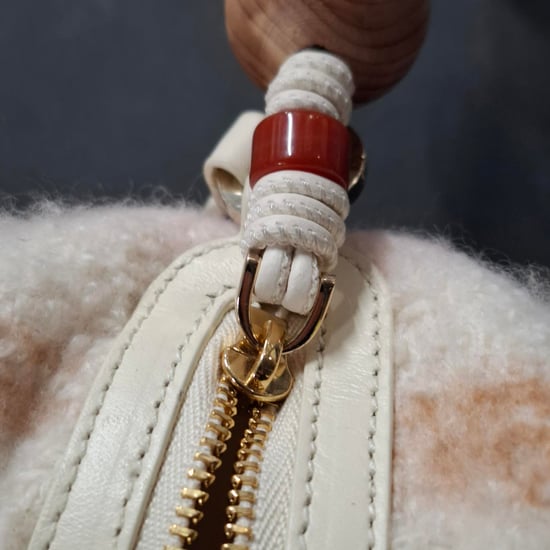 Loro Piana Kleine Gepolsterte Karomuster Tasche aus mehrfarbigem Kaschmir - Image 6