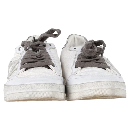 Off-White 2.0 Glitzerdetails Schnürung Low-Top Sneaker aus weißem Leder - Image 2