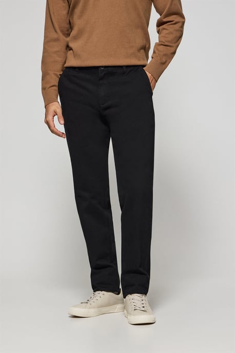 Chinohose Vanya schwarz mit Polo Club Stickerei - Image 2