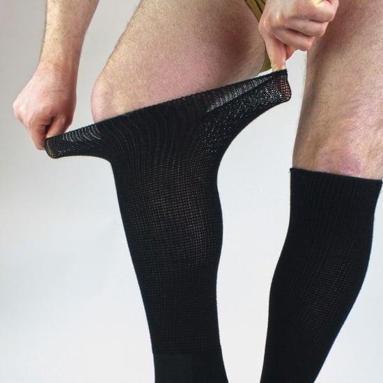 4er-Pack lange Bambusdiabetikersocken mit Noppen für Männer und Frauen - Image 2