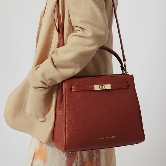 VICTORIA HYDE Victoria III Handtasche in Rotbraun - Image 6