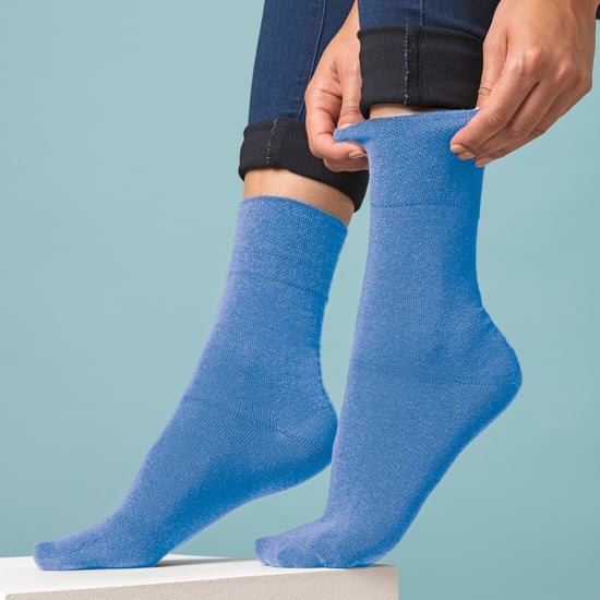 6 Paar Damen NICHT ELASTISCHE Baumwollreiche Socken mit Wildtier-Hunden- und Katzenmuster - Image 5