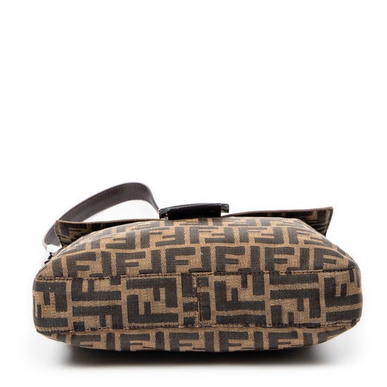 Square Shoulder Flap Umhängetasche - Image 6