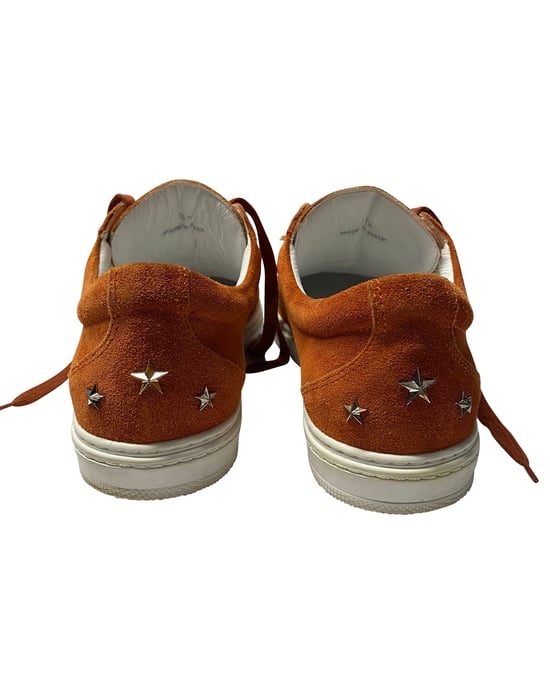 Jimmy Choo Cash Sneakers aus braunem Wildleder - Image 4