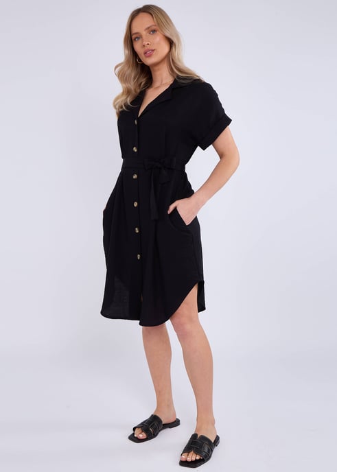 Schwarzes Utility-Hemdkleid aus Viskose mit Gürtel und Übergröße - Image 4