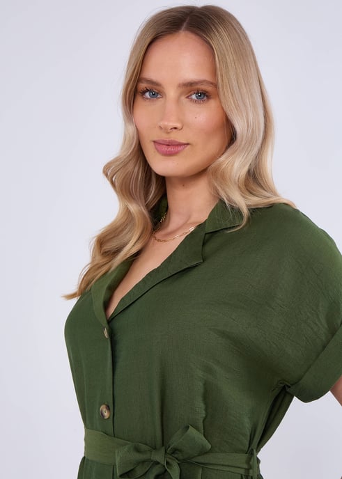 Khakifarbenes Utility-Hemdkleid mit Gürtel und Übergröße aus Viskose - Image 3