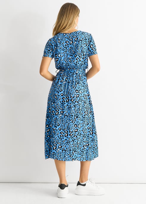 Kurzärmeliges Midikleid mit Tiermuster und Wickeloptik - Image 2