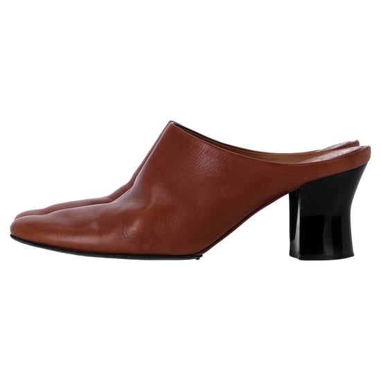 The Row Adela Absatzmules aus braunem Leder - Image 3