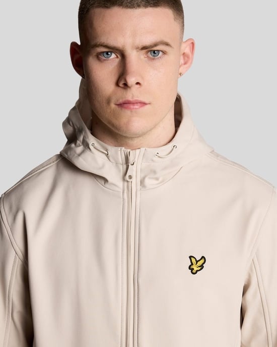 Lyle & Scott Softshelljacke mit Netzrücken – Grau - Image 4