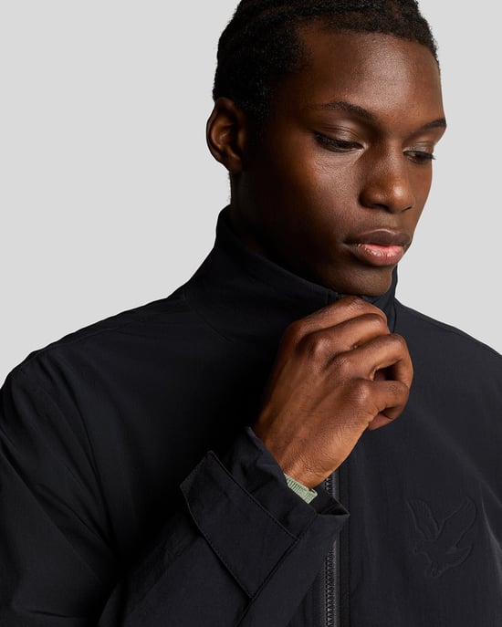 Lyle & Scott Keyline Windbreaker-Jacke - Schwarz - Image 4