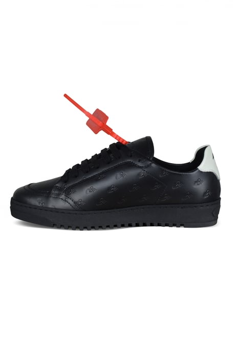 Off-White Low Vulcanized Sneakers Schwarz - Image 3