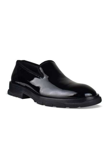 Alexander McQueen Slip-On Tread Mokassins Schwarz - Image 2