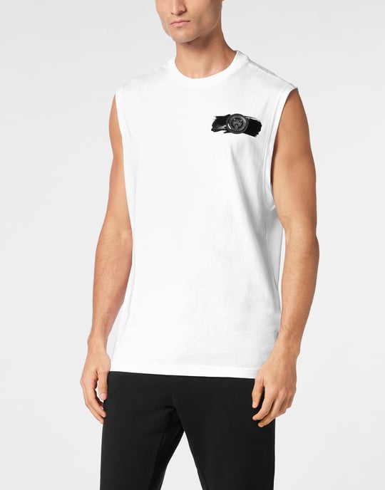 T-Shirt - Image 2