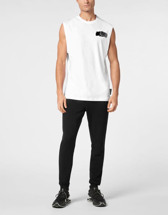 T-Shirt - Image 4