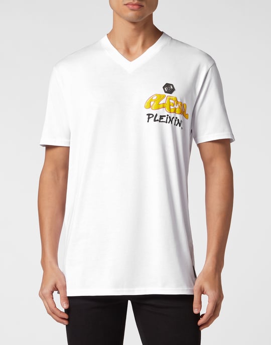 T-Shirt Bombing Graffiti - Image 2