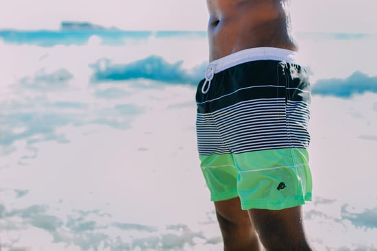Herren Badehose mit Muster Streifen Grün Schwarz - Image 2