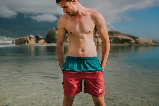 Herren Badehose im GUGGEN Logo Style - Image 2