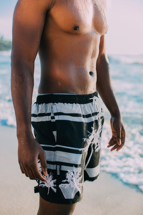 Herren Badehose mit Palmen Muster Weiß Schwarz - Image 3