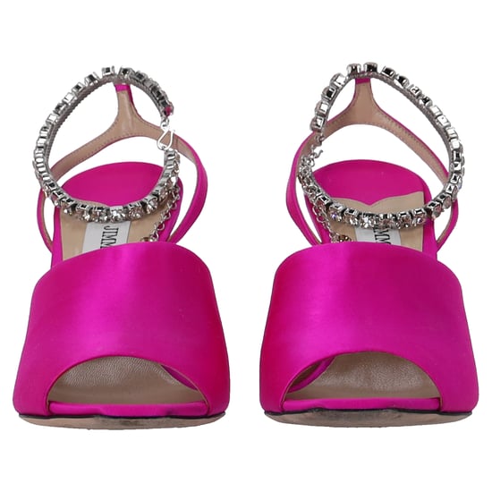 Jimmy Choo Saeda 90 Sandalen mit Kristallkettendekoration aus pinkem Satin - Image 3