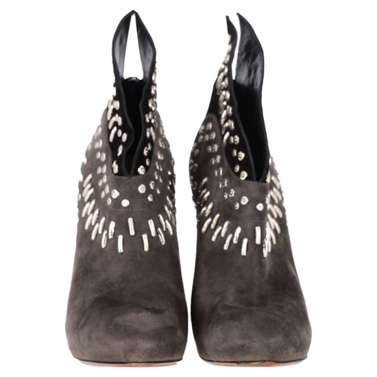 Alaïa – Geflügelte, verzierte Ankle Boots mit Absatz aus grauem und schwarzem Wildleder - Image 2