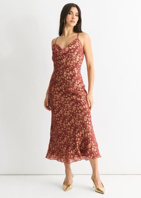 Braunes Viskose-Tier-Jacquard-Cowl-Midikleid - Image 3