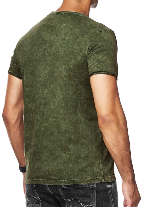 Oil-Washed T-Shirt mit Seitlicher Knopfleiste und Prints - Image 5