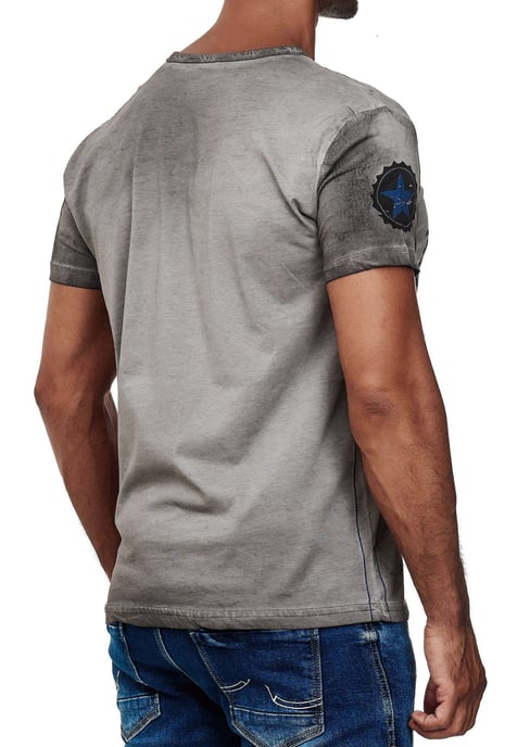 T-Shirt Verwaschen mit Logo Print und Knopfleiste - Image 5