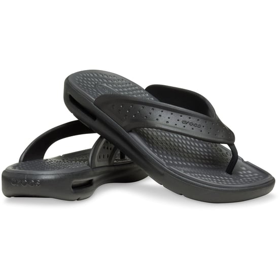 Crocs InMotion Flip Herrensandalen In Schwarz - Image 3