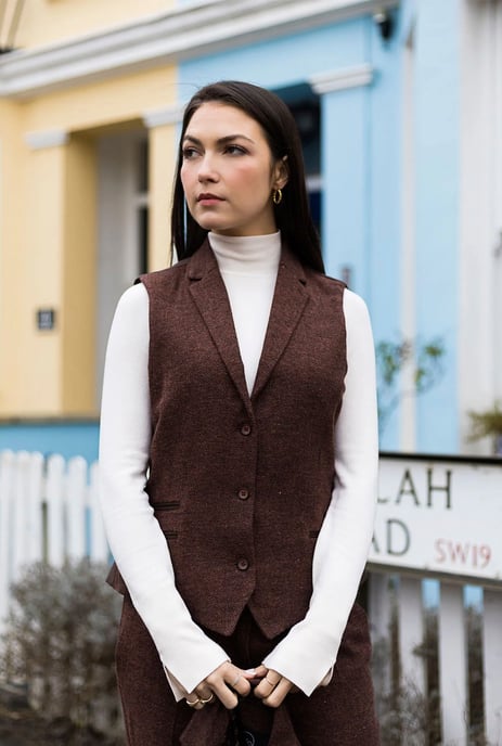 Rostbraunes 2-teiliges Set für Damen, Fischgrätenmuster, Woll-Tweed, karierter Blazer und Weste - Image 6