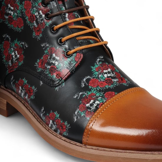 Justin Reess Herren-Oxford-Stiefeletten aus braunem Leder mit Blumen- und Totenkopf-Print – Adam Skull - Image 5