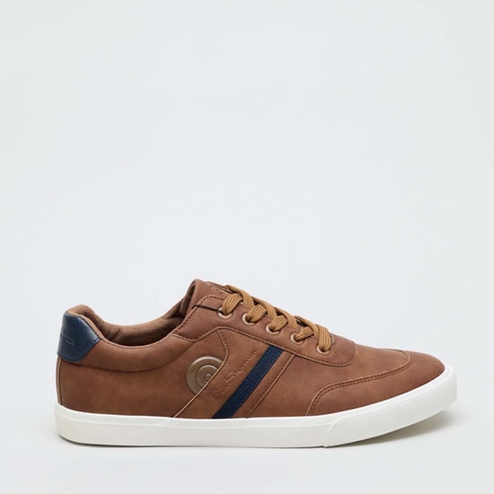 Ben Sherman Scooper Stripe Herren Turnschuhe in Tan - Image 2
