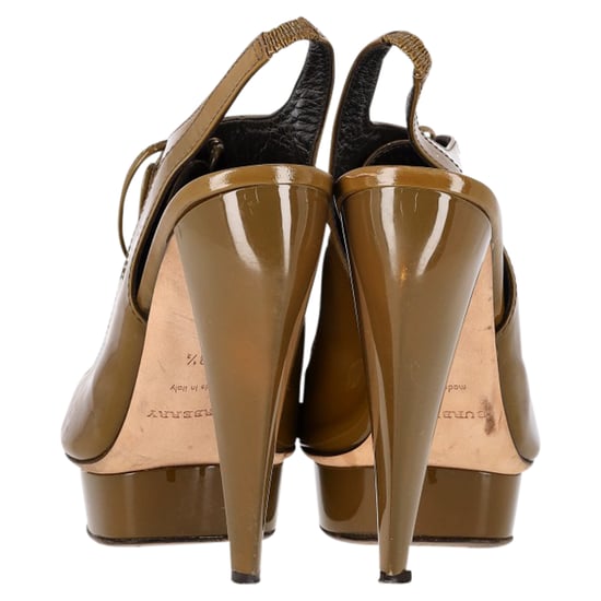 Burberry Slingback-Heels aus olivgrünem Lackleder - Image 5