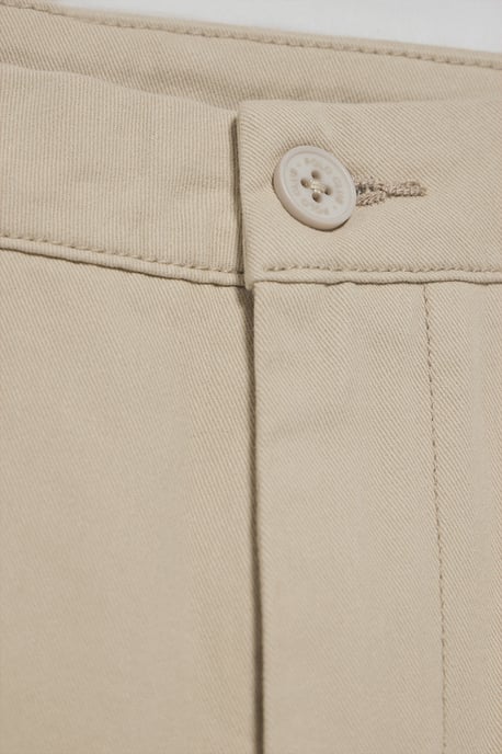 Chinohose Vanya beige mit gesticktem Polo Club-Logo - Image 6