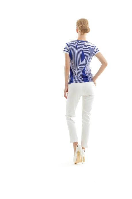 Königsblaues grafisches Jersey-Oberteil für Damen – kurze Ärmel, Stretch-Passform - Image 4