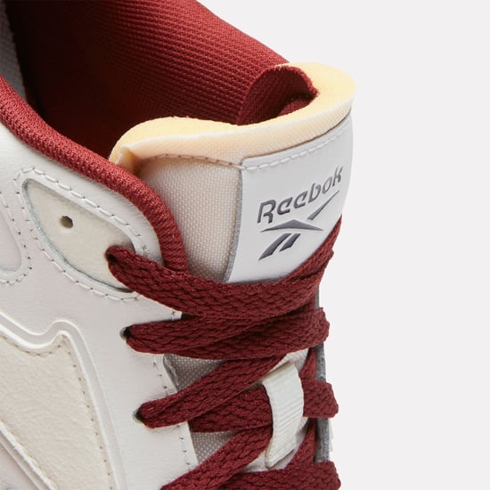 Reebok ATR Chill Basketballschuhe für Herren in Weiß-Marine - Image 6