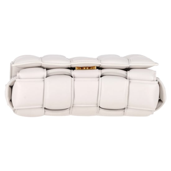 Bottega Veneta Gepolsterte Kassetten-Umhängetasche aus weißem Leder - Image 4