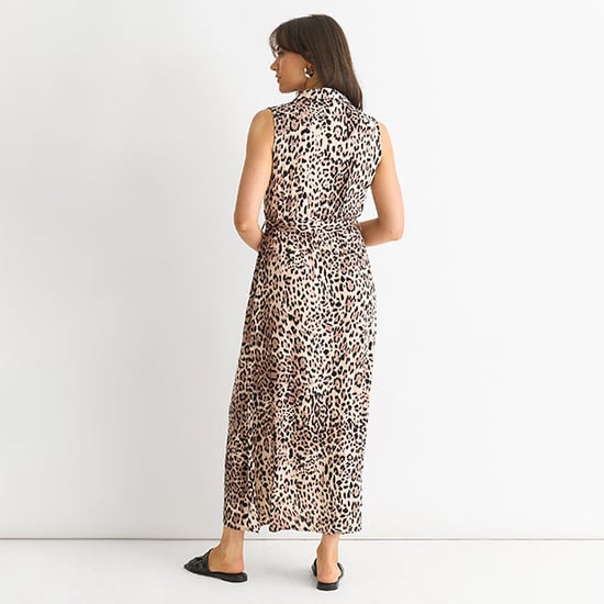 Hemdkleid mit Tiermuster und Taschendetail - Image 4