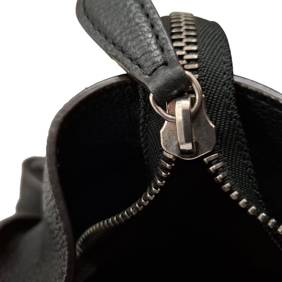 Celine Mini-Gepäcktasche aus genarbtem schwarzem Leder - Image 5