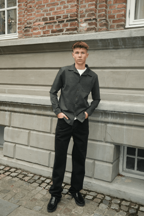 Baggy-Jeans – Schwarzer Denim - Image 3