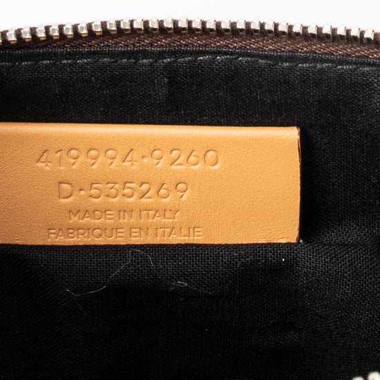 Logo Zip Clutch Handtasche - Image 5