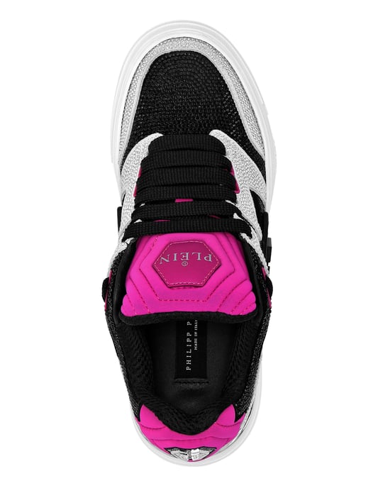 Low-Top Sneaker - Image 2