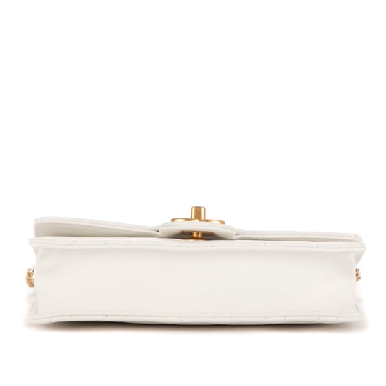 Vintage Pearl Wallet on Chain Umhängetasche - Image 6