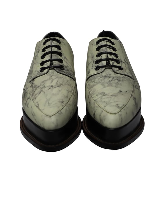 Opening Ceremony – Eleanora – Oxford-Schuhe mit Plateausohle aus Leder mit Marmormuster - Image 2