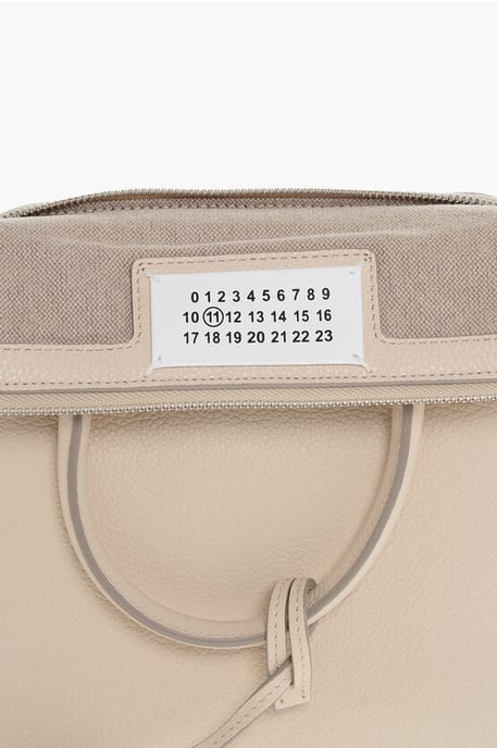 MM11 5AC-Tasche aus strukturiertem Leder mit Canvas-Detail in Beige - Image 4