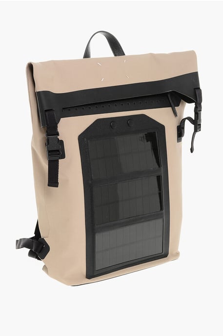 Roll-up Designed MACKINTOSH Rucksack mit integriertem Solar P in Beige - Image 3