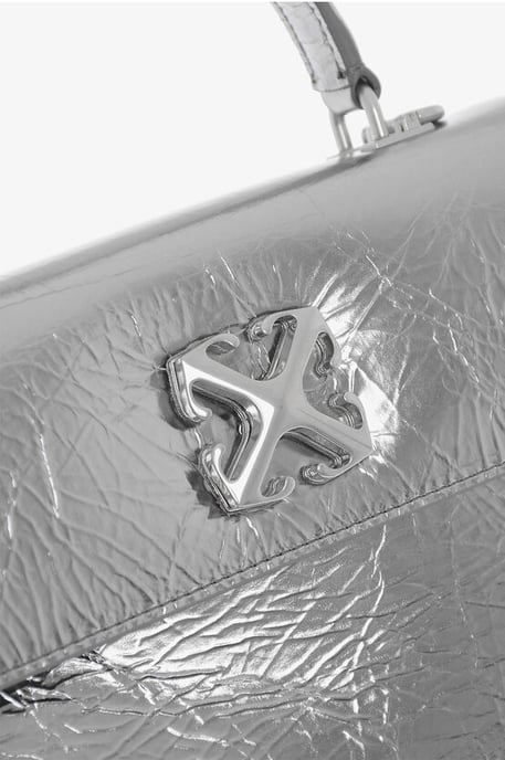 Metallic-Lederhandtasche mit abnehmbarem Schultergurt in Silber - Image 4