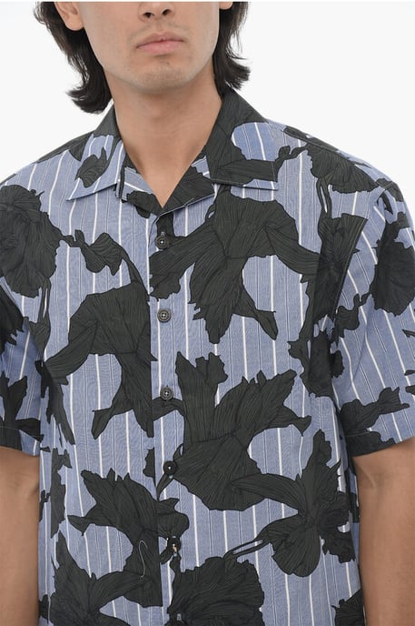 Boxy Fit Hemd mit Blumenmotiv in Blau, Nero - Image 3